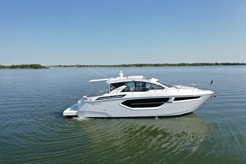 The Image of Cruisers Yachts 42 Cantius 2025 - 0