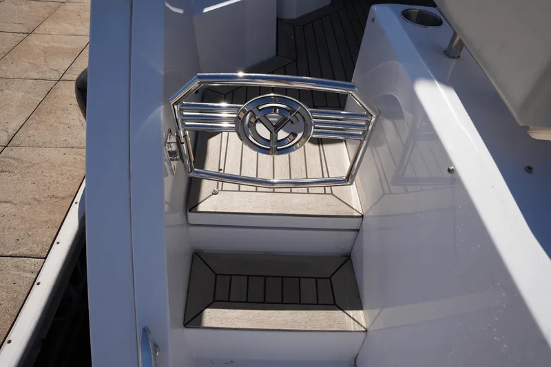 Slide: The Image of Cruisers Yachts 42 Cantius 2025 - 12