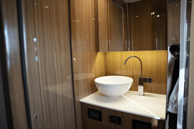 Slide: The Image of Cruisers Yachts 42 Cantius 2025 - 47