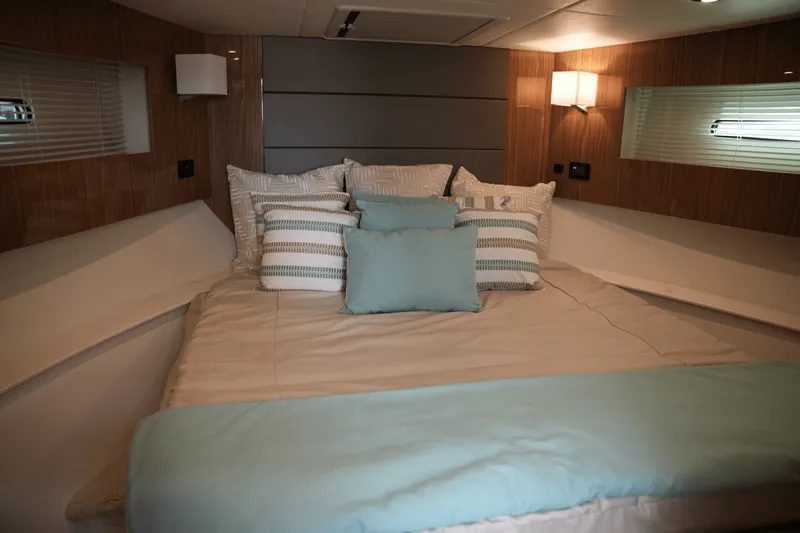 Slide: The Image of Cruisers Yachts 42 Cantius 2025 - 52