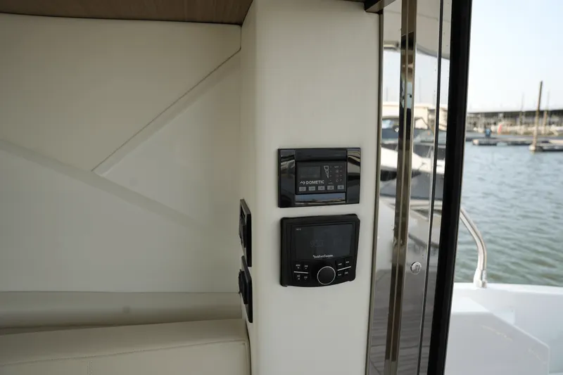 Slide: The Image of Cruisers Yachts 42 Cantius 2025 - 57