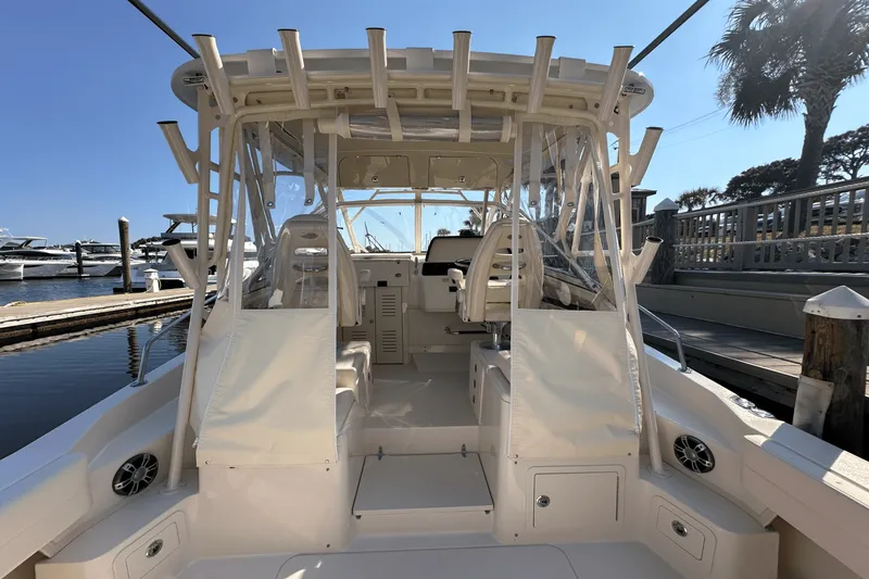 Slide: The Image of Grady-White Marlin 300 2025 - 5