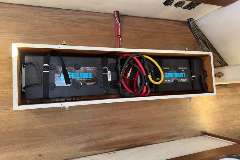 Slide: The Image of Nielsen 44 Cutter Rigged 1979 - 19