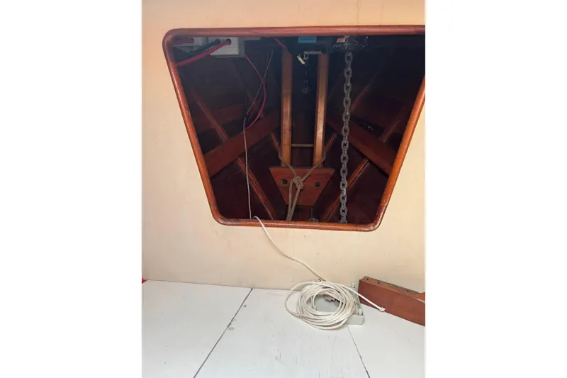 Slide: The Image of Nielsen 44 Cutter Rigged 1979 - 36