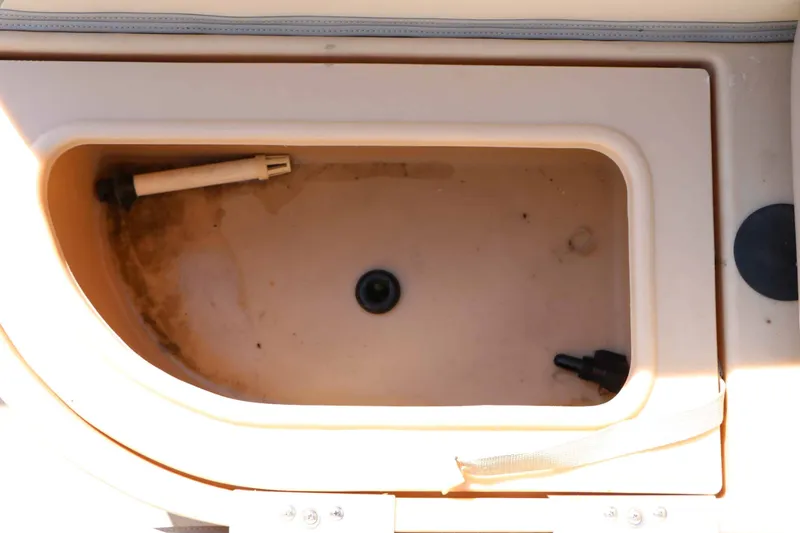 Slide: The Image of SUN Tracker Fishing Barge 20 Dlx 2013 - 28