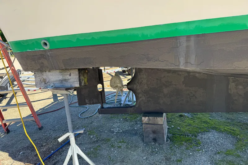 Slide: The Image of Transpacific Marine Pilothouse 32 1998 - 12