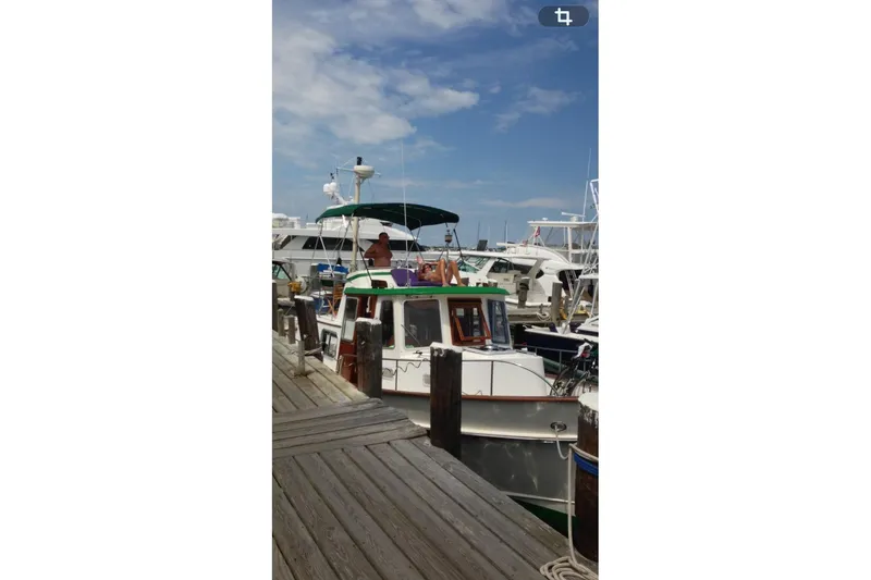 Slide: The Image of Transpacific Marine Pilothouse 32 1998 - 2