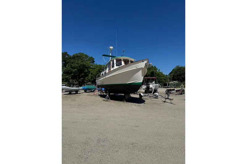 Slide: The Image of Transpacific Marine Pilothouse 32 1998 - 6