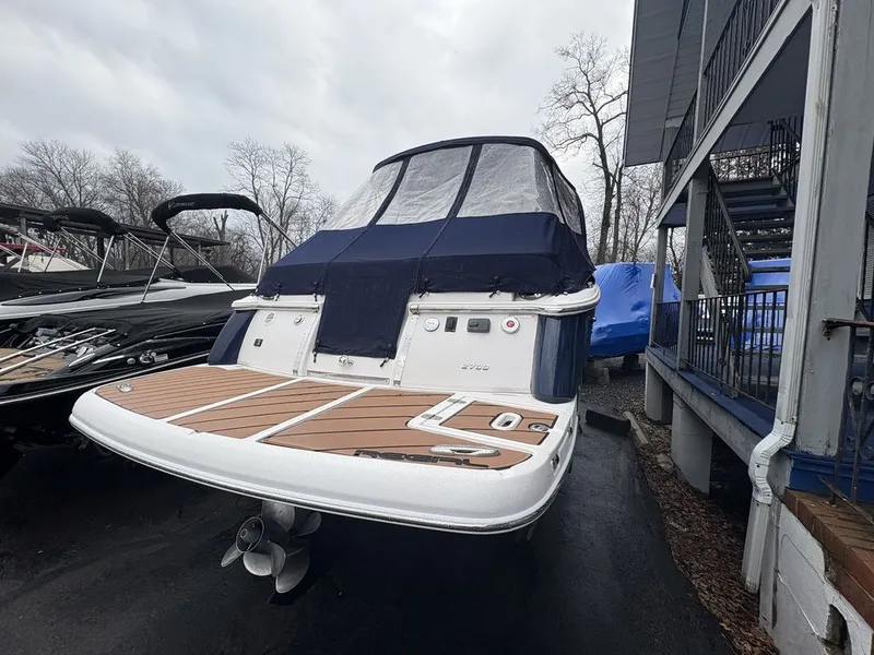 Slide: The Image of Regal 2700 ES 2016 - 6