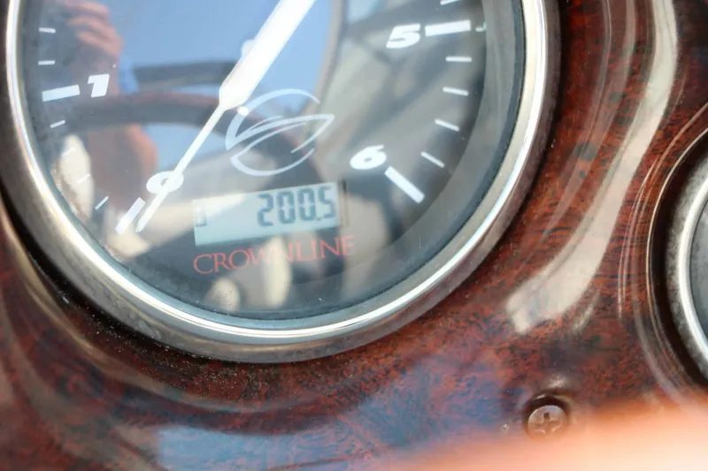 Slide: The Image of Crownline Boats 202 BR 2004 - 33