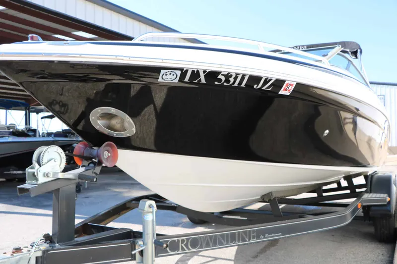 Slide: The Image of Crownline Boats 202 BR 2004 - 9