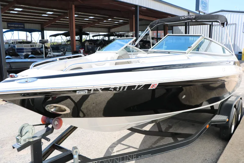 Slide: The Image of Crownline Boats 202 BR 2004 - 10