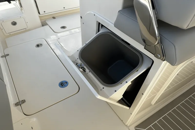 Slide: The Image of Scout 277 LXF 2025 - 28