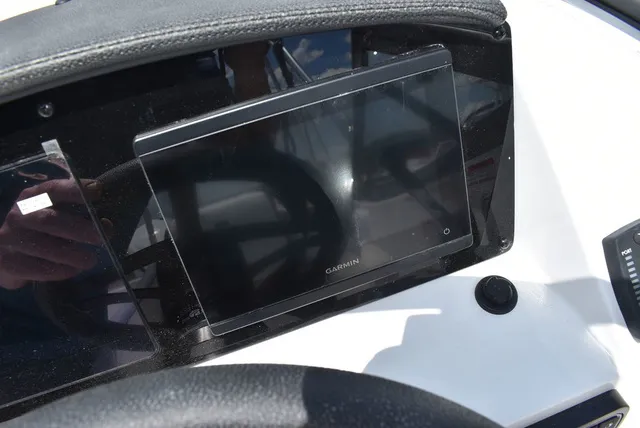 Slide: The Image of Stingray 231DC 2026 - 42