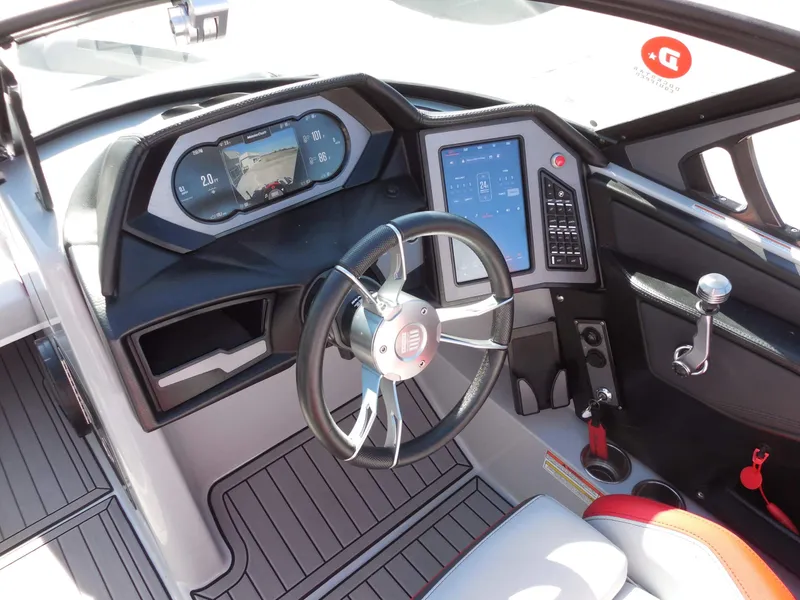 Slide: The Image of MasterCraft Xstar-S 2023 - 17