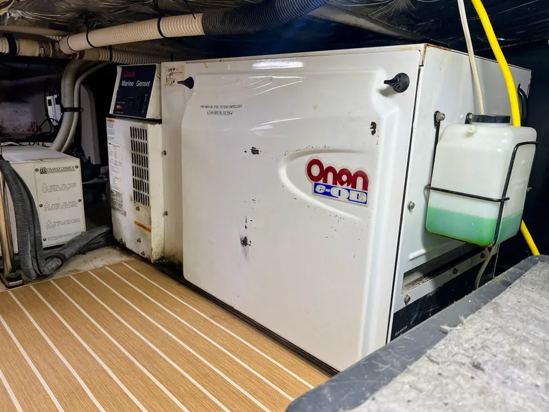 Slide: The Image of Sea Ray 52 Sedan Bridge 2007 - 57