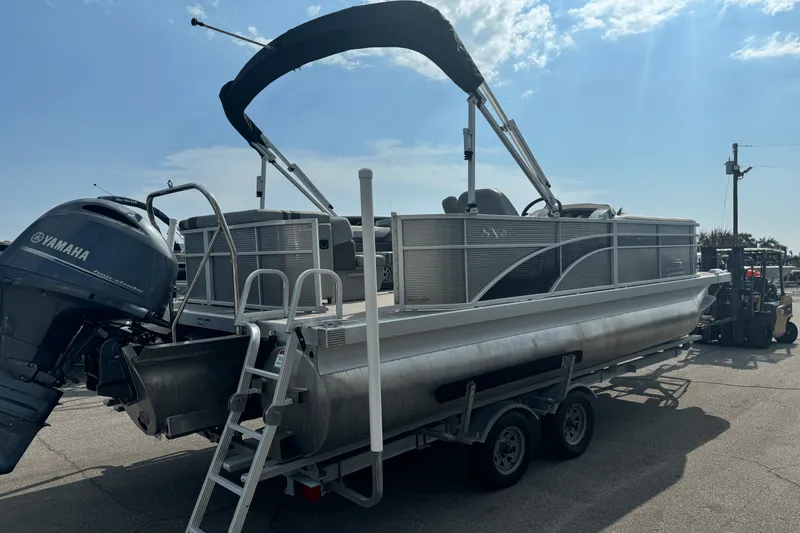 Slide: The Image of Bennington 21 SX 2020 - 4