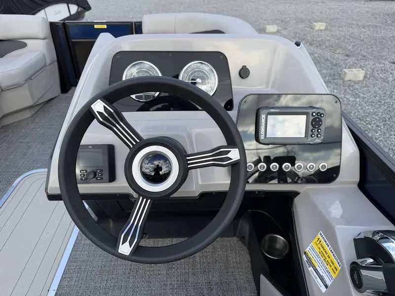 Slide: The Image of Barletta Boats A20L 2026 - 34