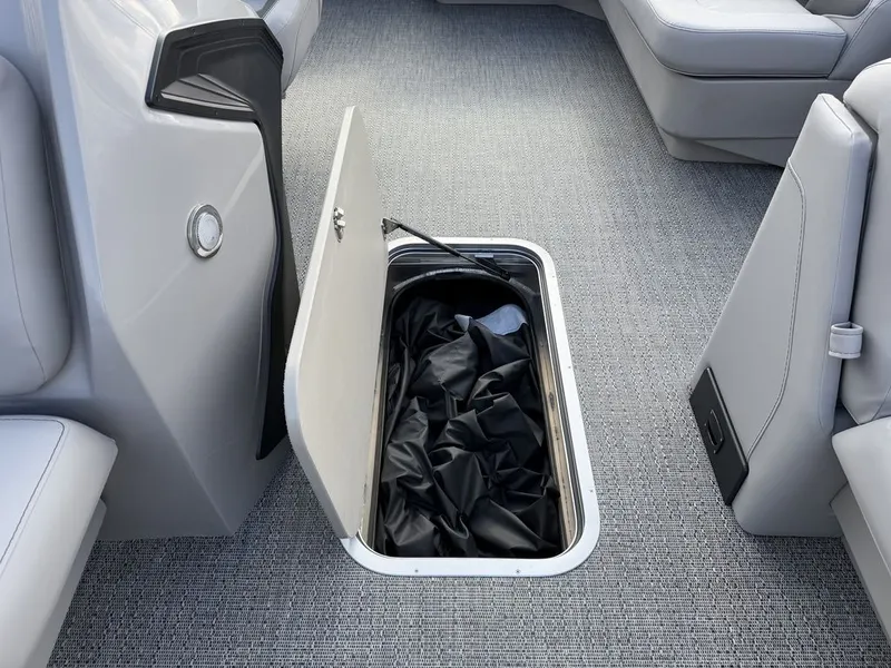 Slide: The Image of Barletta Boats A20L 2026 - 23