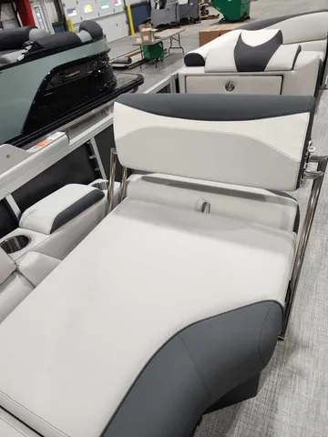 Slide: The Image of Avalon 2385 25 LSZ QLS 2026 - 30