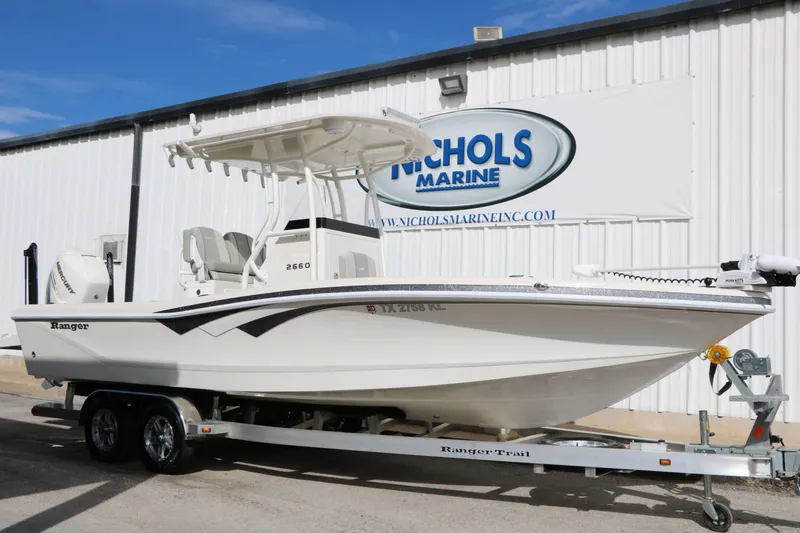 Slide: The Image of Ranger 2660 Bay 2022 - 4