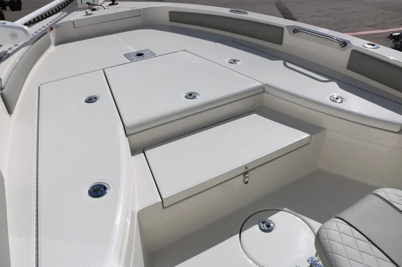 Slide: The Image of Ranger 2660 Bay 2022 - 31
