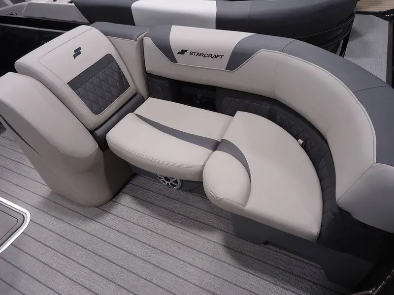 Slide: The Image of Starcraft Marine CX 23 DL 2025 - 8