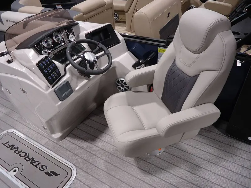 Slide: The Image of Starcraft Marine CX 23 DL 2025 - 9