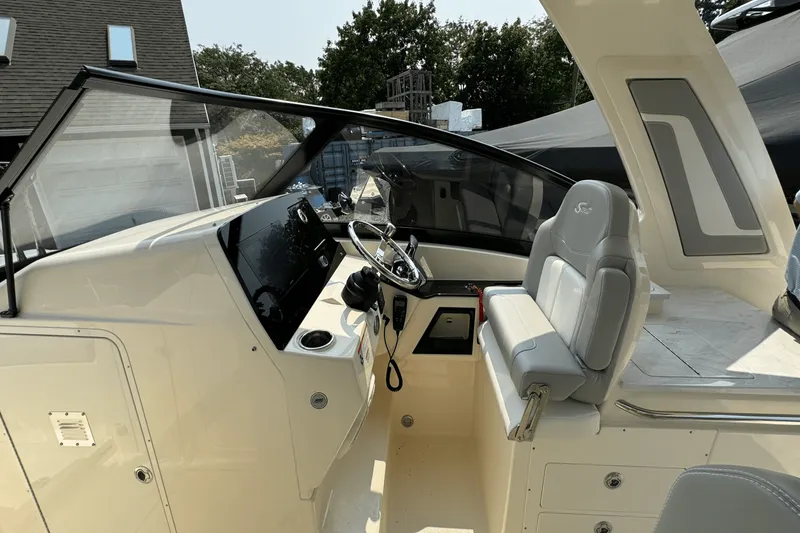 Slide: The Image of Scout 277 Dorado 2025 - 19