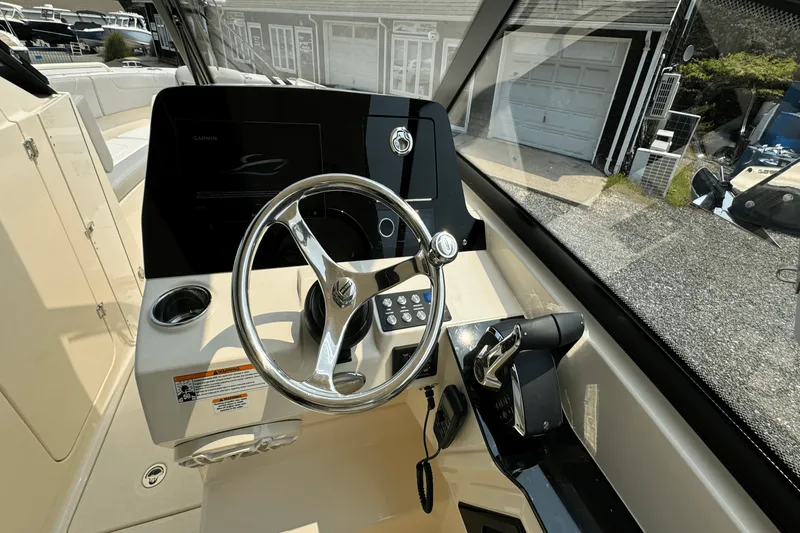 Slide: The Image of Scout 277 Dorado 2025 - 21