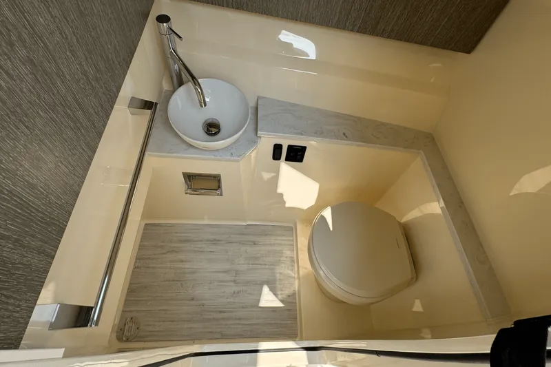 Slide: The Image of Scout 277 Dorado 2025 - 27