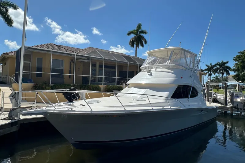 Slide: The Image of Riviera 40 Flybridge 2002 - 2