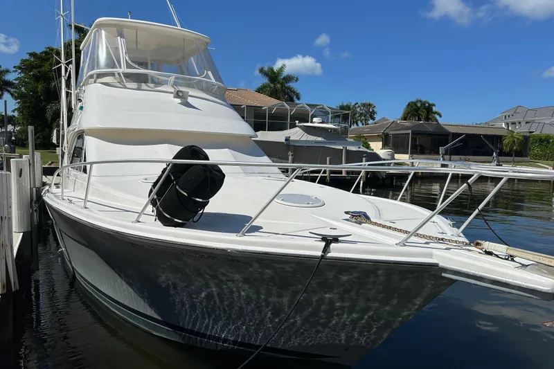 Slide: The Image of Riviera 40 Flybridge 2002 - 7
