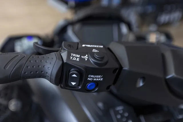Slide: The Image of Yamaha FX SVHO 2026 - 10