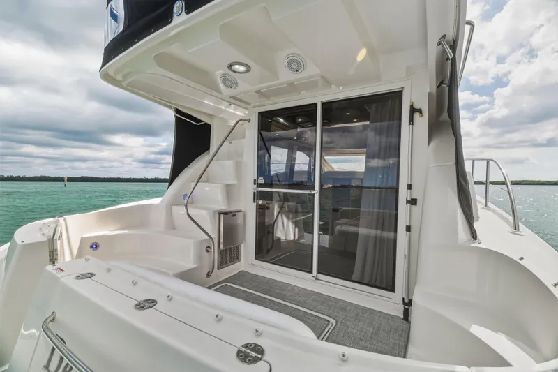 Slide: The Image of Sea Ray 36 Sedan Bridge 2008 - 39