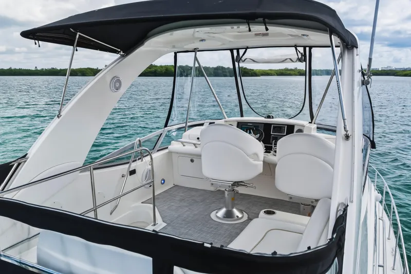 Slide: The Image of Sea Ray 36 Sedan Bridge 2008 - 18