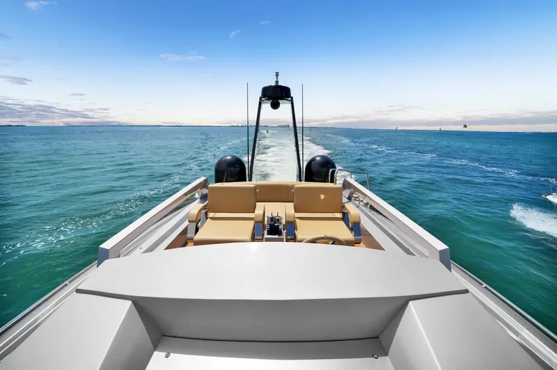 Slide: The Image of Pershing 72 2009 - 51