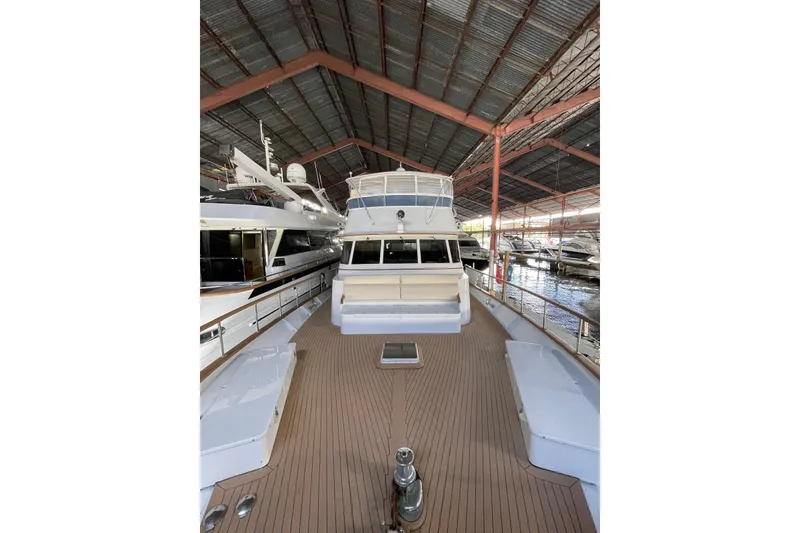 Slide: The Image of Burger Classic Motoryacht 1988 - 26