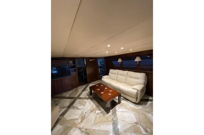 Slide: The Image of Burger Classic Motoryacht 1988 - 6