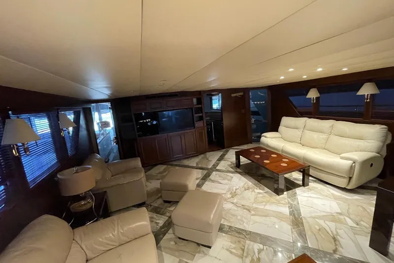 Slide: The Image of Burger Classic Motoryacht 1988 - 2