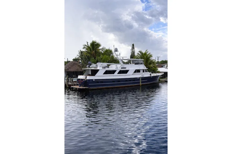 Slide: The Image of Burger Classic Motoryacht 1988 - 1