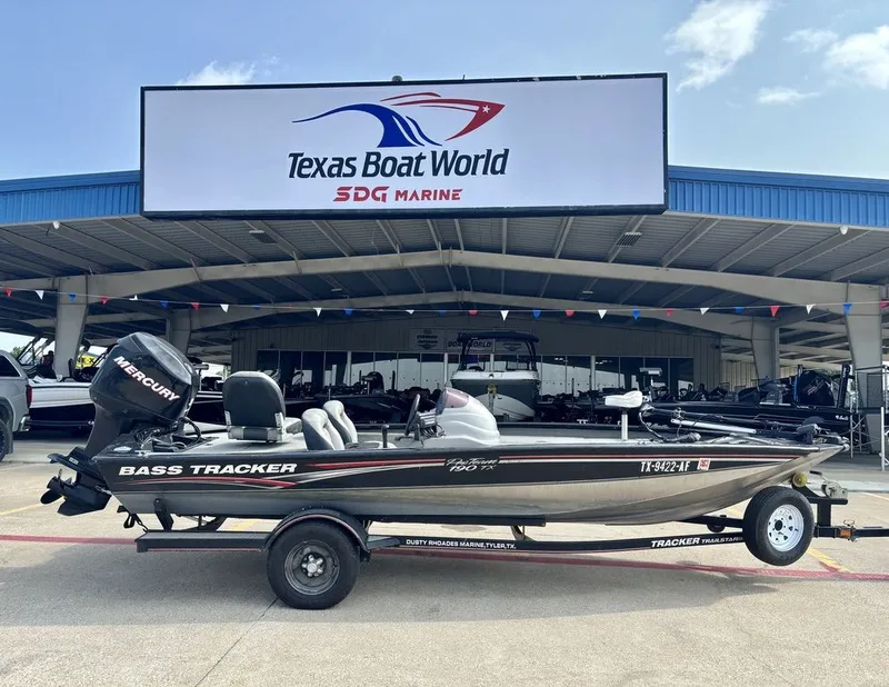 The Image of TRACKER BOATS PRO TEAM 190 TX 2006 - 0