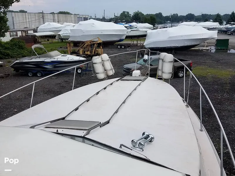 Slide: The Image of Sea Ray SRV 360 Express Cruiser 1980 - 6180678