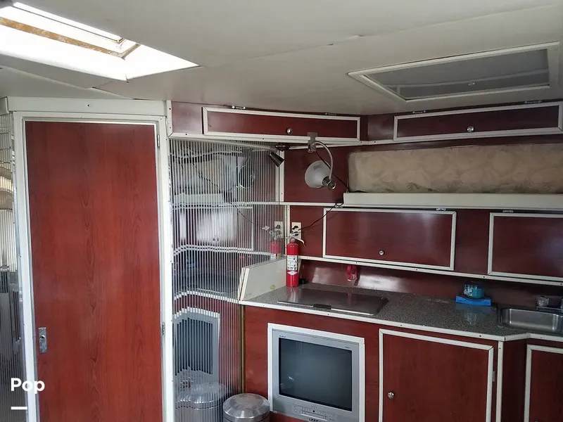 Slide: The Image of Sea Ray SRV 360 Express Cruiser 1980 - 6180765