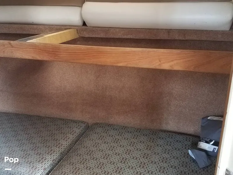 Slide: The Image of Sea Ray SRV 360 Express Cruiser 1980 - 6180750