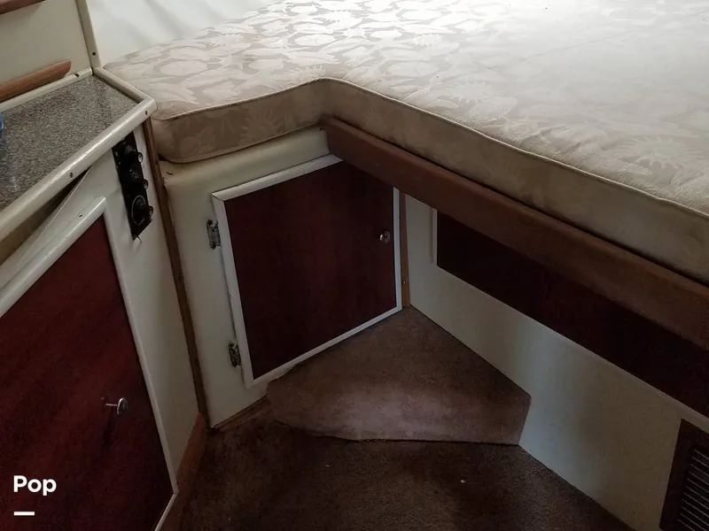 Slide: The Image of Sea Ray SRV 360 Express Cruiser 1980 - 6180743