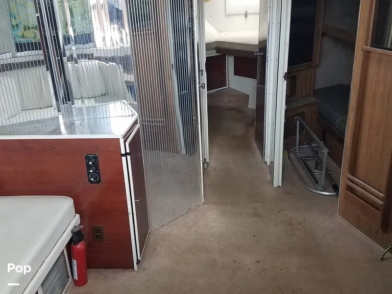 Slide: The Image of Sea Ray SRV 360 Express Cruiser 1980 - 6180693