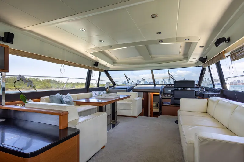 Slide: The Image of Prestige 620 2013 - 23