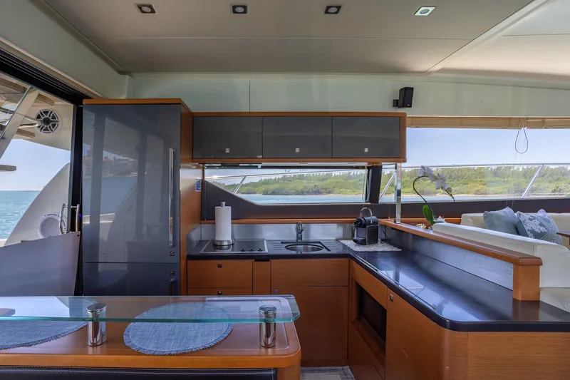 Slide: The Image of Prestige 620 2013 - 25