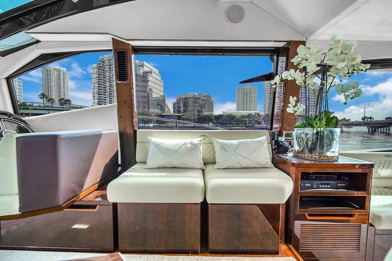 Slide: The Image of Galeon 510 Sky 2020 - 78